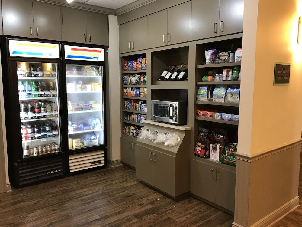 Richmond Inn And Suites Baton Rouge College Drive מראה חיצוני תמונה